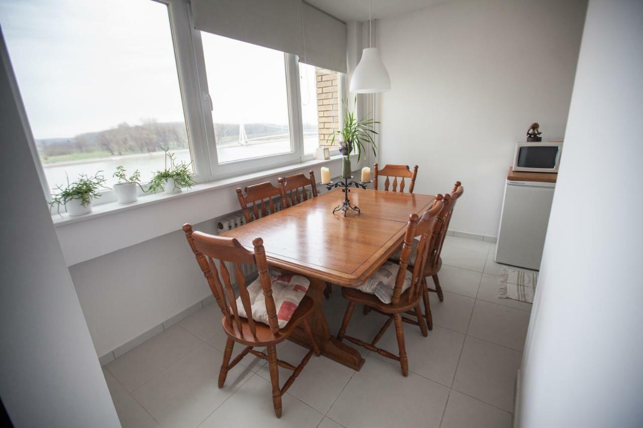 Riverview Apartment Osijek Extérieur photo